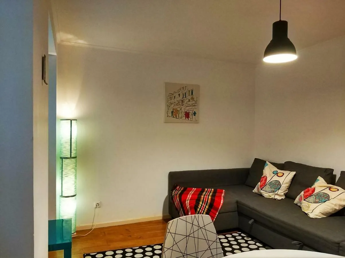 Be 1 Of Us Central Lisbon Bairro Alto Santa Catarina 0*,  Portugal